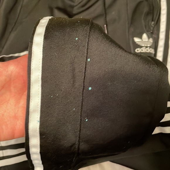 DONATED Adidas’s jogger - Picture 3 of 4